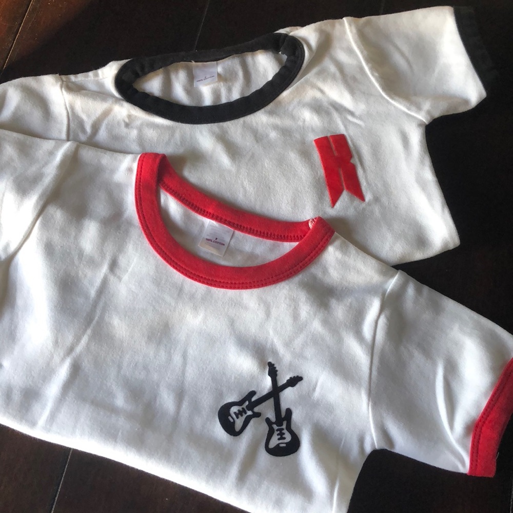 2 Ringer Tees 🖤🎸